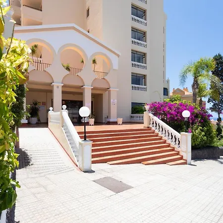Apartment Castle Harbour *